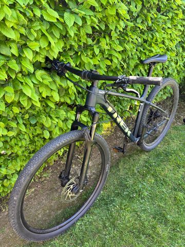 Used Trek X-Caliber 9 2019 2019 Mountainbike, Blue, 27.5, 29 — image 8 of 8