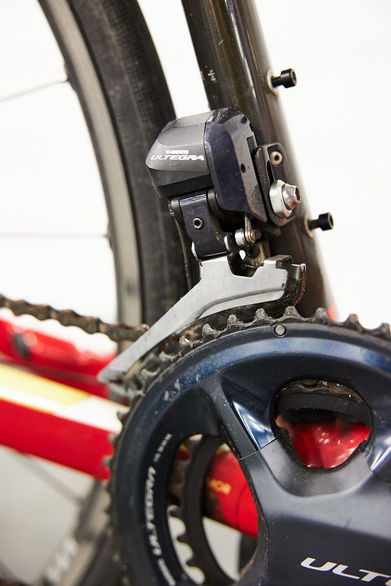 Used Trek Trek Carbono 2016 Road & Gravel, Rot — image 9 of 9