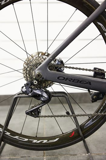Used Orbea Orbea Orca Aero Electrónica 2020 Road & Gravel, Schwarz — image 5 of 13