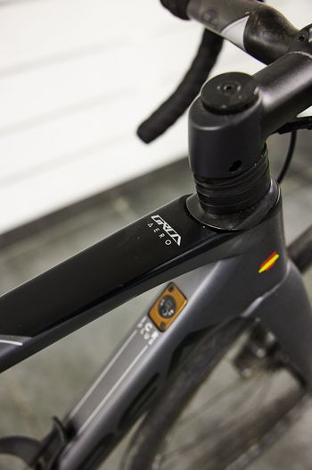 Used Orbea Orbea Orca Aero Electrónica 2020 Road & Gravel, Schwarz — image 7 of 13