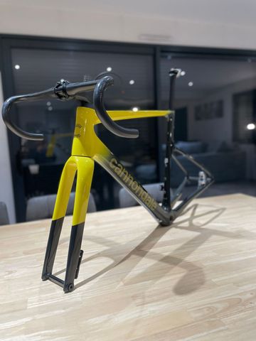 Tweedehands Cannondale SuperSix EVO Frameset 2023 Road & Gravel — afbeelding 2 van 19