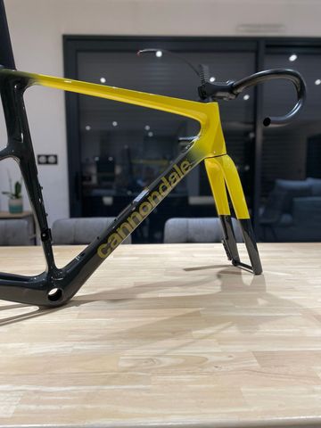 Tweedehands Cannondale SuperSix EVO Frameset 2023 Road & Gravel — afbeelding 13 van 19