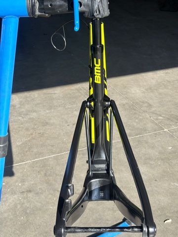 Käytetty BMC Fourstroke 01 FRS 2024 Frameset 2024 Mountainbike — kuva 9 / 11