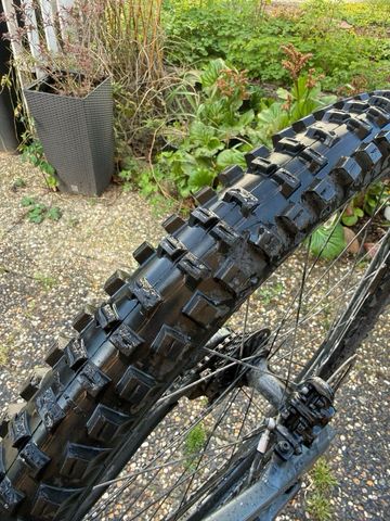 Used CUBE TWO15 HPC SL 2021 2021 Mountainbike, Green, 29 — image 8 of 12