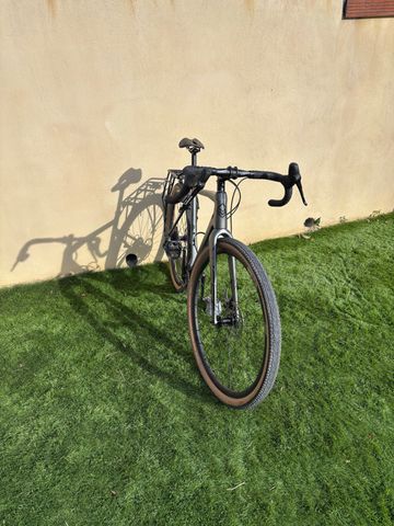 Megamo WEST 10 2022 2022 Road & Gravel de segunda mano, Gris claro — imagen 5 de 6