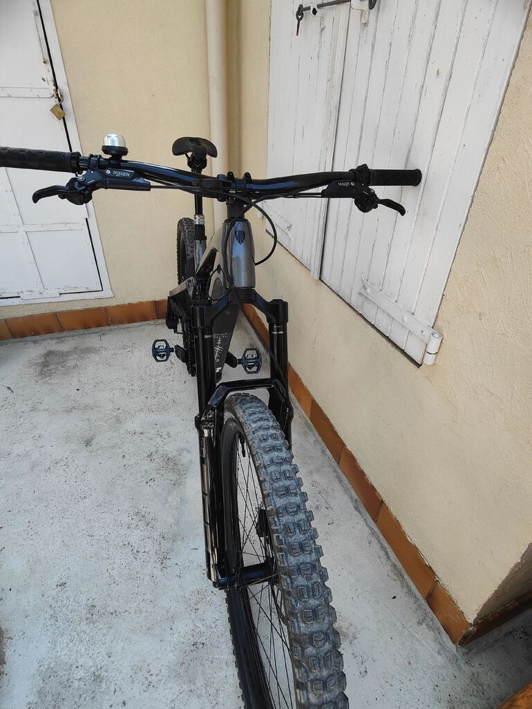 Used Trek Slash+ 9.9 X0 AXS T-Type 2025 2025 Mountainbike — image 8 of 8