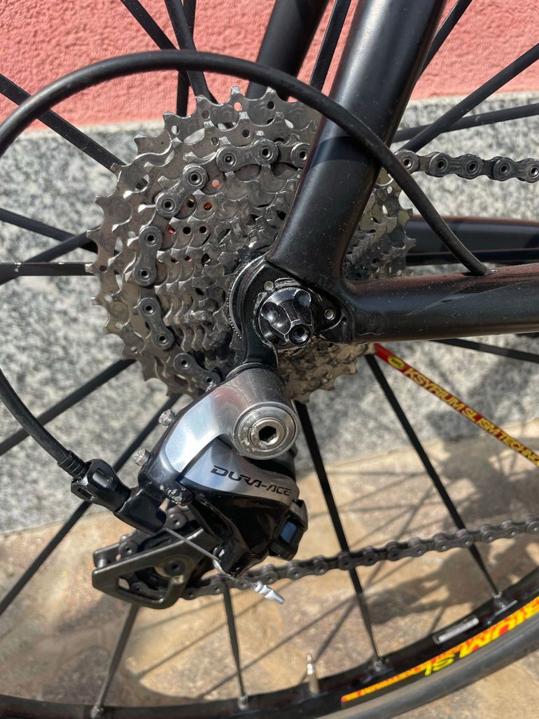 Used Pinarello Dogma Shimano Dura Ace 2013 Road & Gravel, Black — image 5 of 18