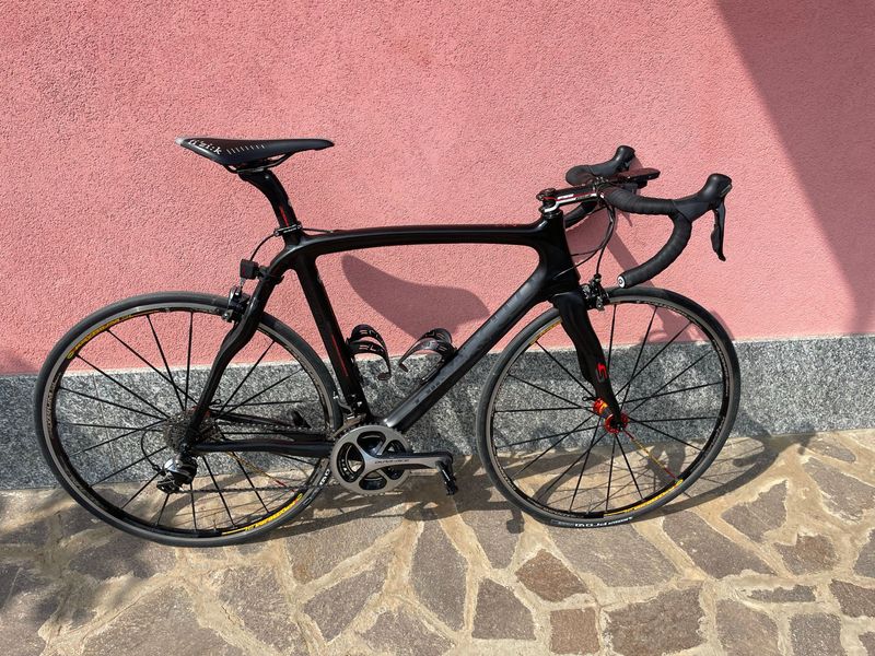 Used Pinarello Dogma Shimano Dura Ace 2013 Road & Gravel