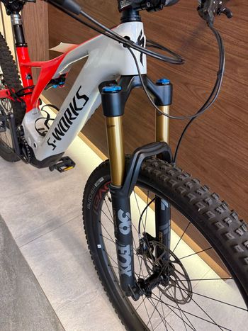 Used Specialized S-Works Turbo Levo 2020 2020 Mountainbike, Black, 29 — image 2 of 7