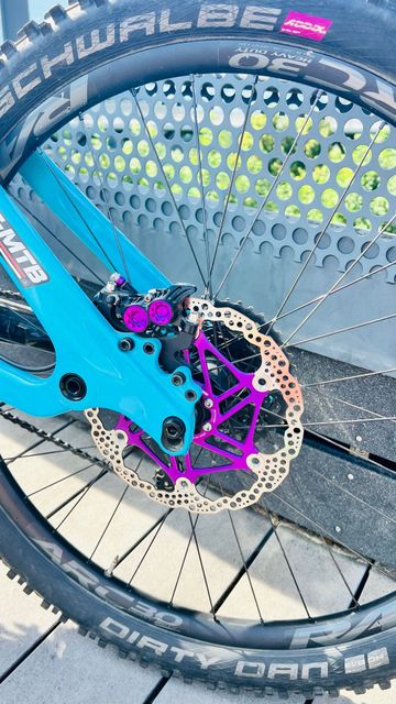 Używany Rocky Mountain Maiden Shimano XTR 2018 Mountainbike — zdjęcie 6 z 8