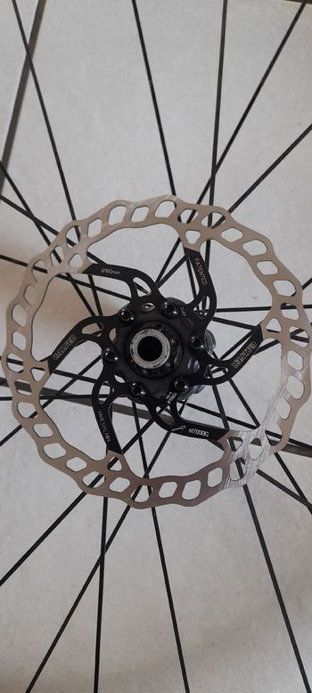Used Specialized Men's Epic Expert 2019 2019 Mountainbike — image 11 of 13