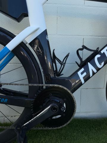 Used Factor Hanzo Shimano Ultegra 2020 Road & Gravel, Black — image 3 of 9