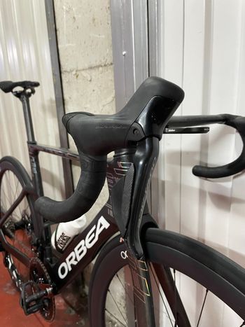 Tweedehands Orbea Orca Shimano Dura Ace Di2 2024 Road & Gravel — afbeelding 10 van 12