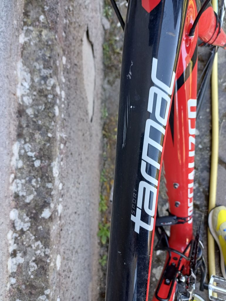Used Specialized Tarmac SL4 Elite 105 2014 2014 Road & Gravel, Red — image 2 of 5