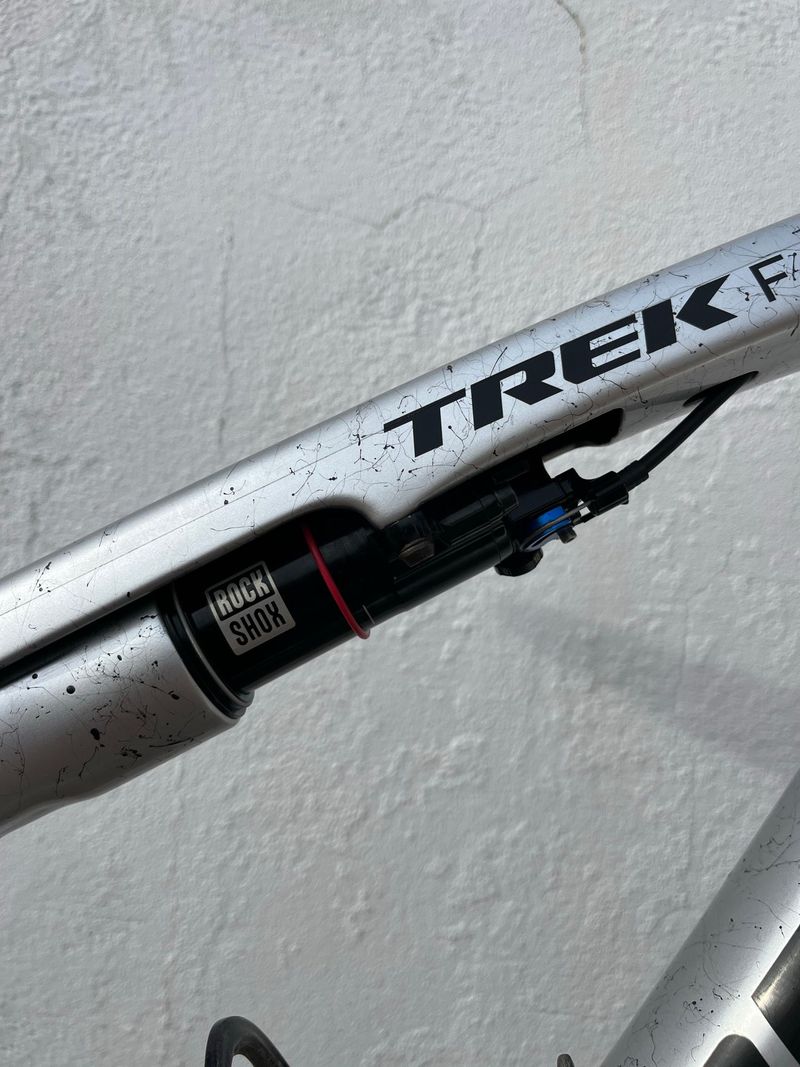 Brugt Trek Supercaliber Sram Eagle Transmission X0 2025 Mountainbike — billede 11 af 13