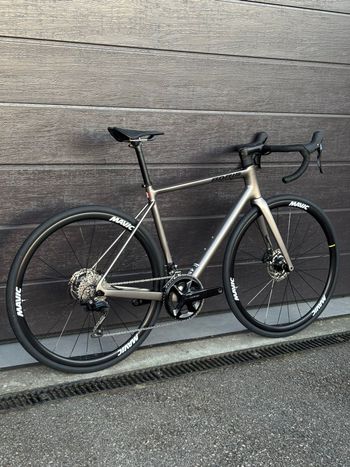 Adris, Adris Custom Shimano 105