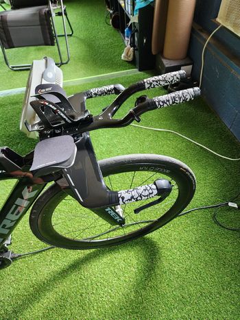 Used Trek Speed concept Shimano Dura Ace Di2 2018 Road & Gravel, Black — image 6 of 6