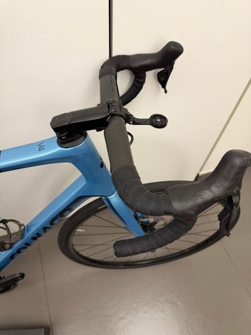 Used Colnago v4 Custom Shimano Ultegra Di2 2025 Road & Gravel, Blue — image 3 of 12