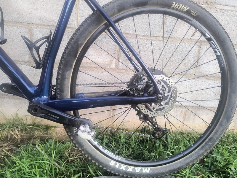 Used BH ULTIMATE RC 6.5 2022 2022 Mountainbike, Blue, 29 — image 4 of 8