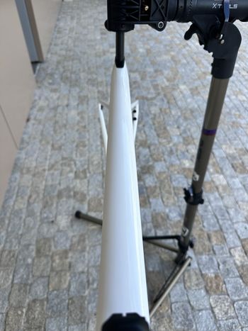 Used Specialized Tarmac SL8 Expert - Shimano Ultegra Di2 2025 Frameset 2025 Road & Gravel, White — image 7 of 17