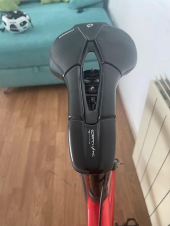 Used Cervélo R5 Ultegra 6800 2017 2017 Road & Gravel, Red — image 2 of 10