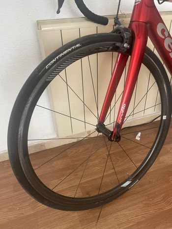 Used Cervélo R5 Ultegra 6800 2017 2017 Road & Gravel, Red — image 6 of 10