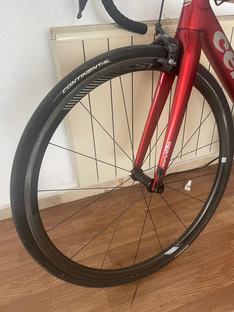 Used Cervélo R5 Ultegra 6800 2017 2017 Road & Gravel, Red — image 6 of 10