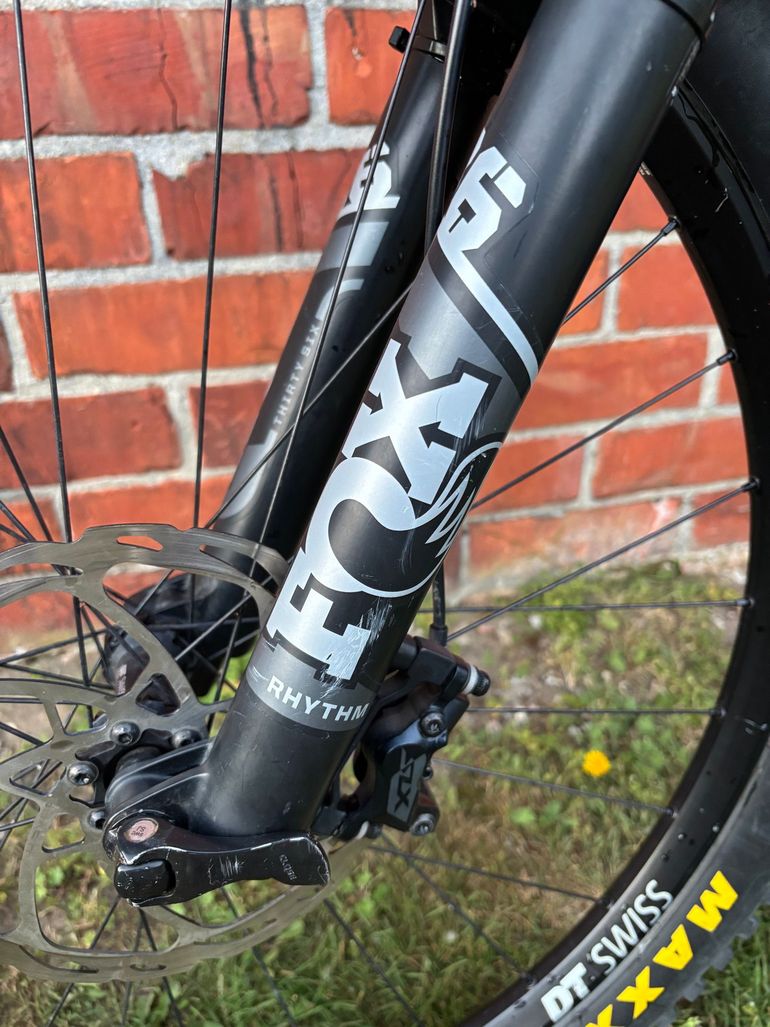 Used Canyon Spectral 29 CF 7 2022 2022 Mountainbike — image 4 of 9