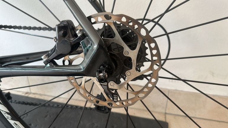 Used Focus Izalco Shimano Ultegra 2018 Road & Gravel, Black — image 7 of 16