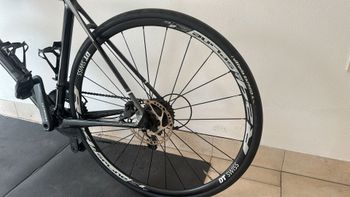 Used Focus Izalco Shimano Ultegra 2018 Road & Gravel, Black — image 6 of 16