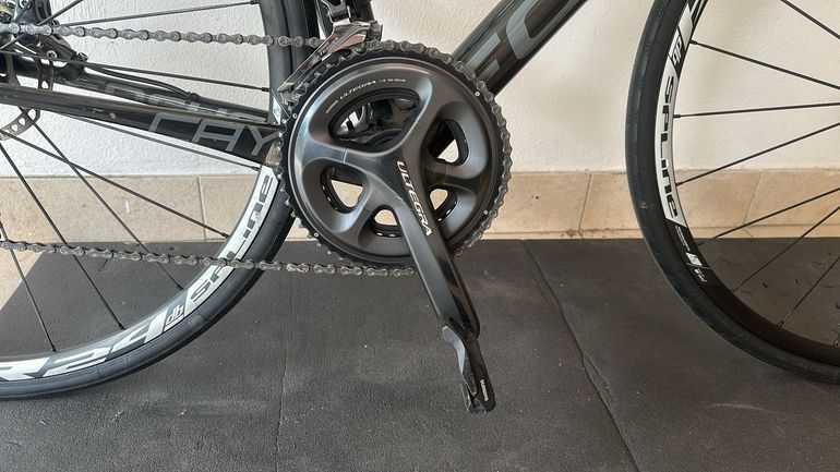 Used Focus Izalco Shimano Ultegra 2018 Road & Gravel, Black — image 8 of 16