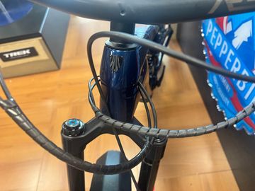 Brugt Trek Fuel EXe 9.8 2023 2023 Mountainbike — billede 22 af 35
