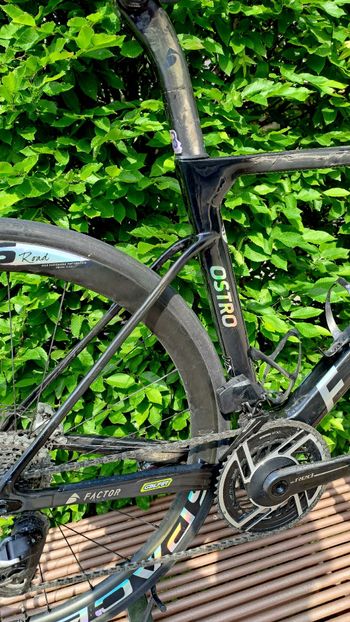 Used Factor OSTRO VAM SRAM Red AXS 2022 Frameset 2022 Road & Gravel, Black — image 3 of 9