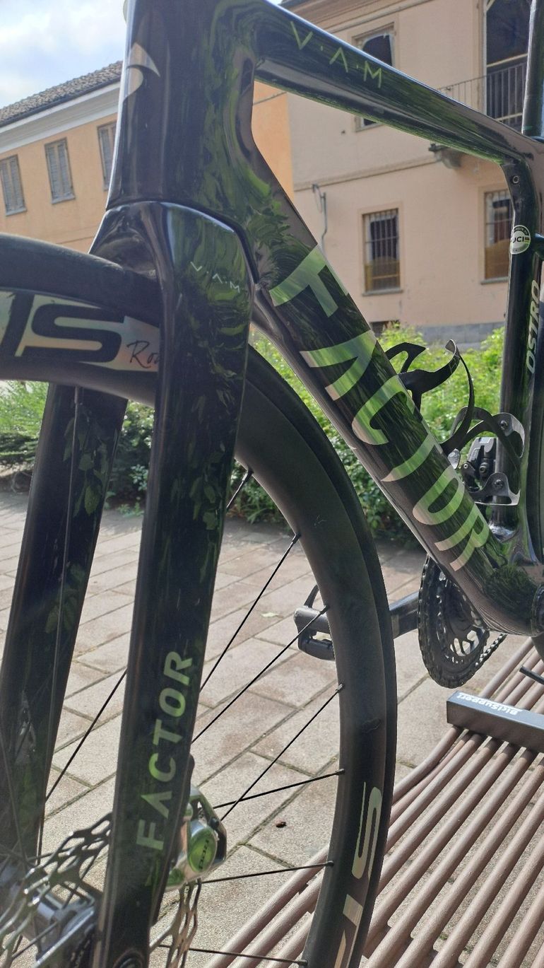 Used Factor OSTRO VAM SRAM Red AXS 2022 Frameset 2022 Road & Gravel, Black — image 5 of 9
