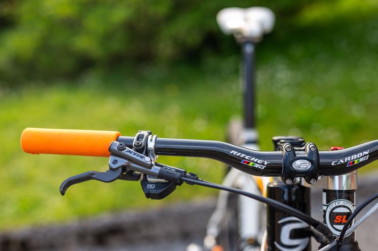 Used Cannondale TAURINE SL1 27,5" 2009 2009 Mountainbike, White — image 6 of 16