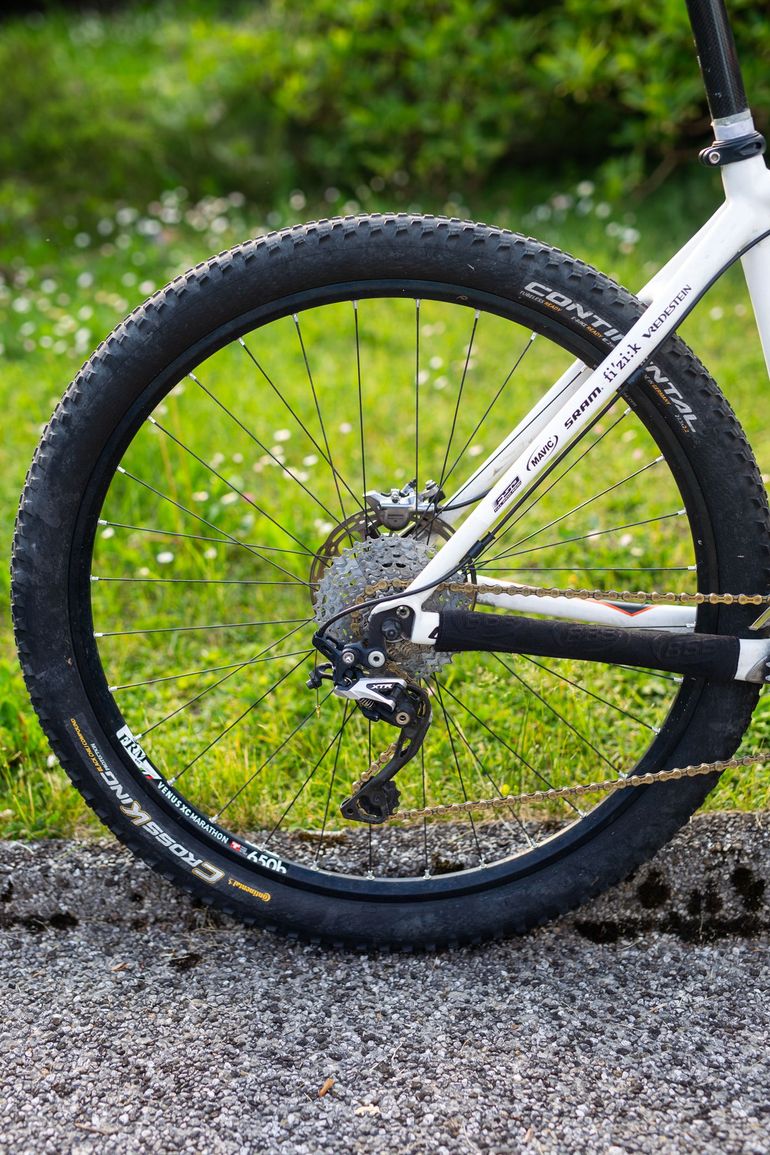 Used Cannondale TAURINE SL1 27,5" 2009 2009 Mountainbike, White — image 9 of 16