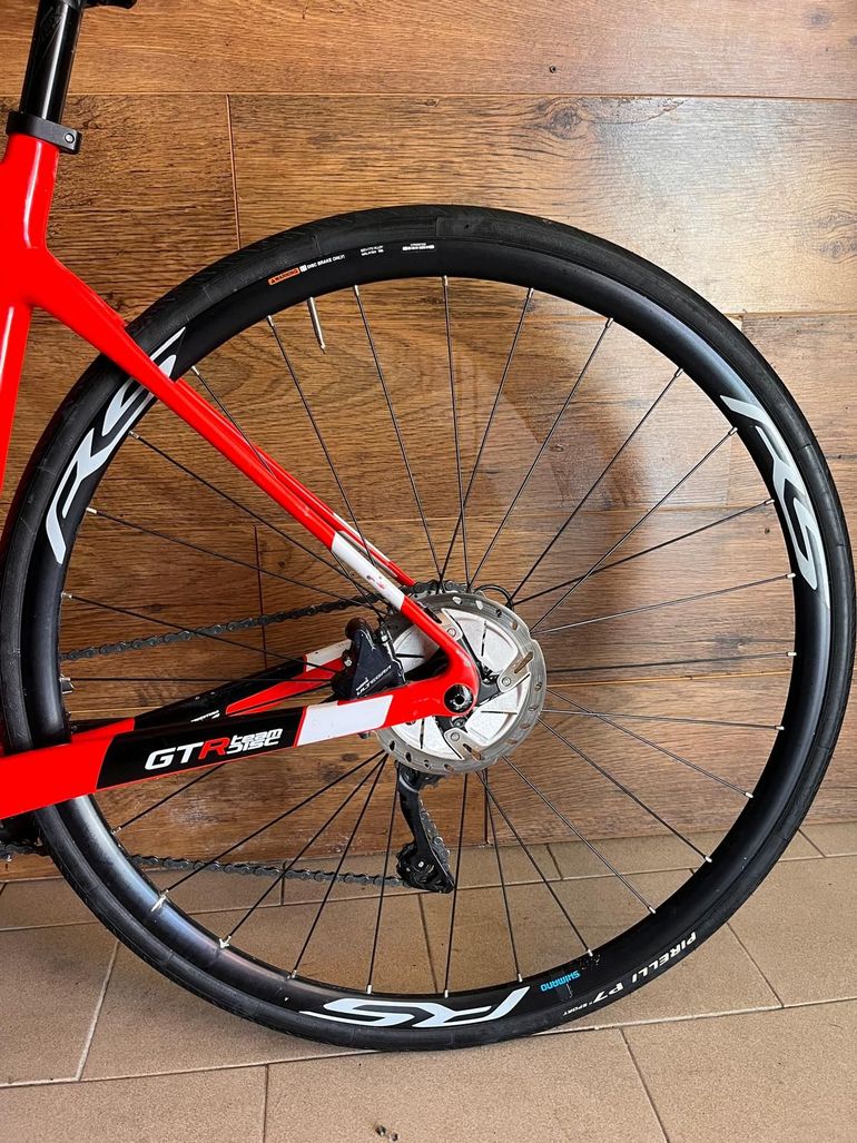 Used Wilier Wilier GTR Team Disc Ultegra ( S ) 2023 Road & Gravel, Rot — image 6 of 6