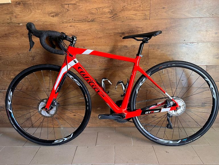 Used Wilier Wilier GTR Team Disc Ultegra ( S ) 2023 Road & Gravel, Rot — image 2 of 6