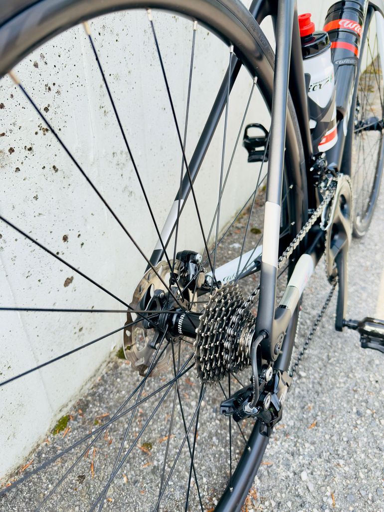 Used Wilier GTR Team Disc SHIMANO 105 R7020 2022 2022 Road & Gravel, Black — image 6 of 13