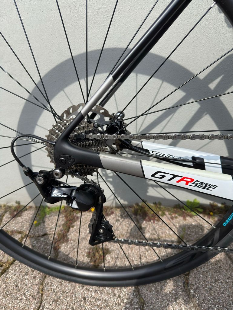 Used Wilier GTR Team Disc SHIMANO 105 R7020 2022 2022 Road & Gravel, Black — image 4 of 13