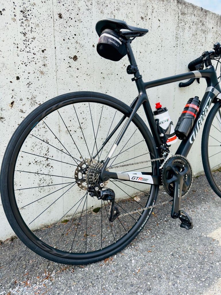 Used Wilier GTR Team Disc SHIMANO 105 R7020 2022 2022 Road & Gravel, Black — image 3 of 13