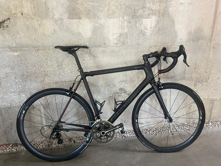 Used Focus Izalco Max 2016 2016 Road & Gravel, Black — image 1 of 8