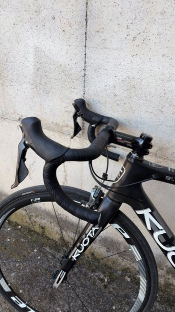 Used Kuota Kom Shimano Ultegra 2012 Road & Gravel, Nero — image 2 of 9