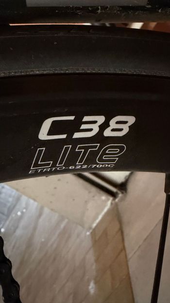 Used Kuota Kom Shimano Ultegra 2012 Road & Gravel, Nero — image 7 of 9