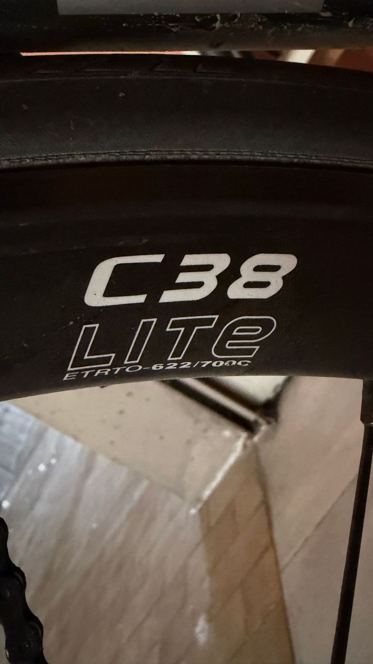 Used Kuota Kom Shimano Ultegra 2012 Road & Gravel, Nero — image 7 of 9