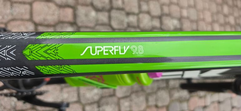 Used trek superfly 9.8 carbonio tg 18.5 Trek superfly 9.8 carbonio tg 18.5 Custom SRAM GX 2016 Mountainbike, Black, 29 — image 4 of 8