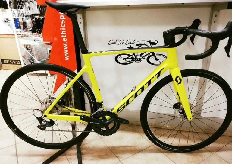 Used Scott Addict RC 30 2020 2020 Road & Gravel, Orange — image 15 of 16