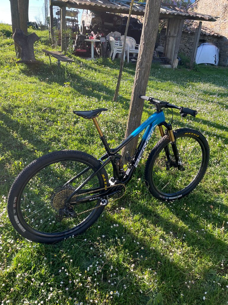 Used Berria Mako 2021 Mountainbike, Blue — image 4 of 6
