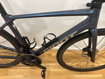 Used Giant TCR Advanced Pro 0 Di2 2025 2025 Road & Gravel, Azul — image 4 of 9
