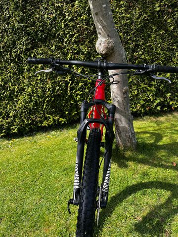 Used Trek Procaliber 6 2019 2019 Mountainbike, Red, 27.5, 29 — image 7 of 9